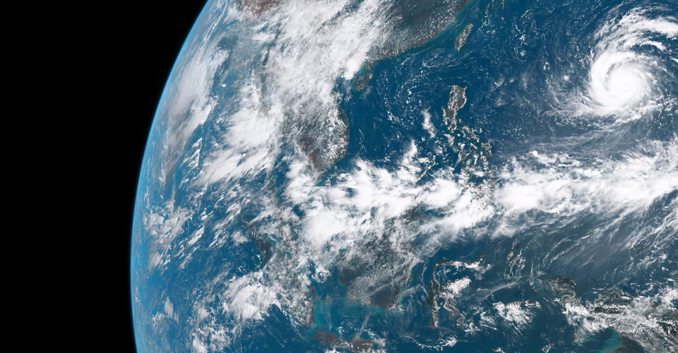 A Living Satellite Captured Portrait Of A Single Summer Day On