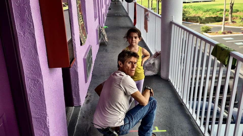Willem Dafoe and Brooklynn Prince in 'The Florida Project'