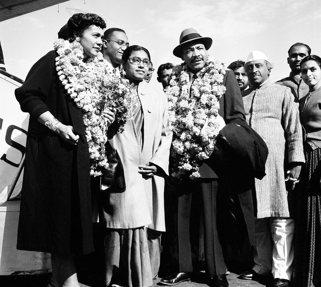 MLK arrives in India