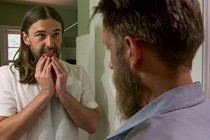 Jonathan Van Ness sizes up a client in 'Queer Eye'