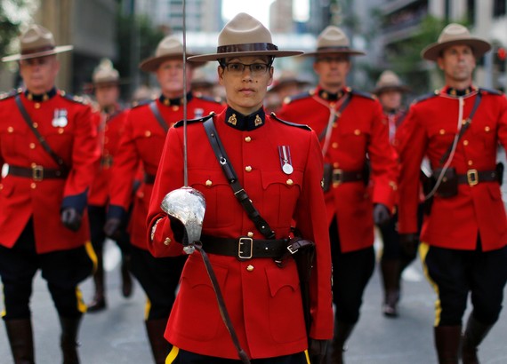 Female Canadian Mounties Are Now Allowed to Wear Hijabs in Uniform ...