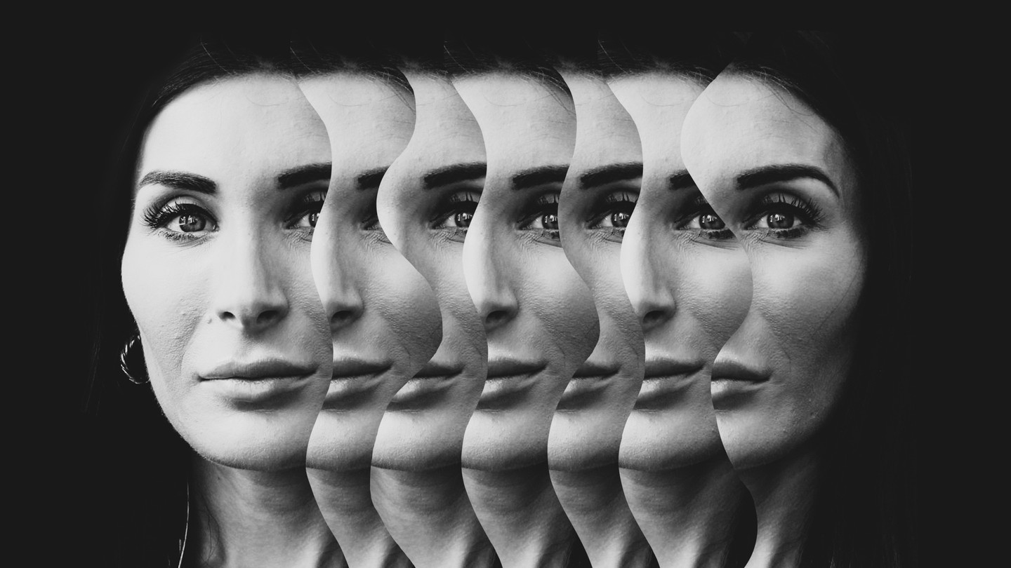 Is applying for Italian dual citizenship in Italy faster than getting an  appointment at the US consulate?, image size:1440x810