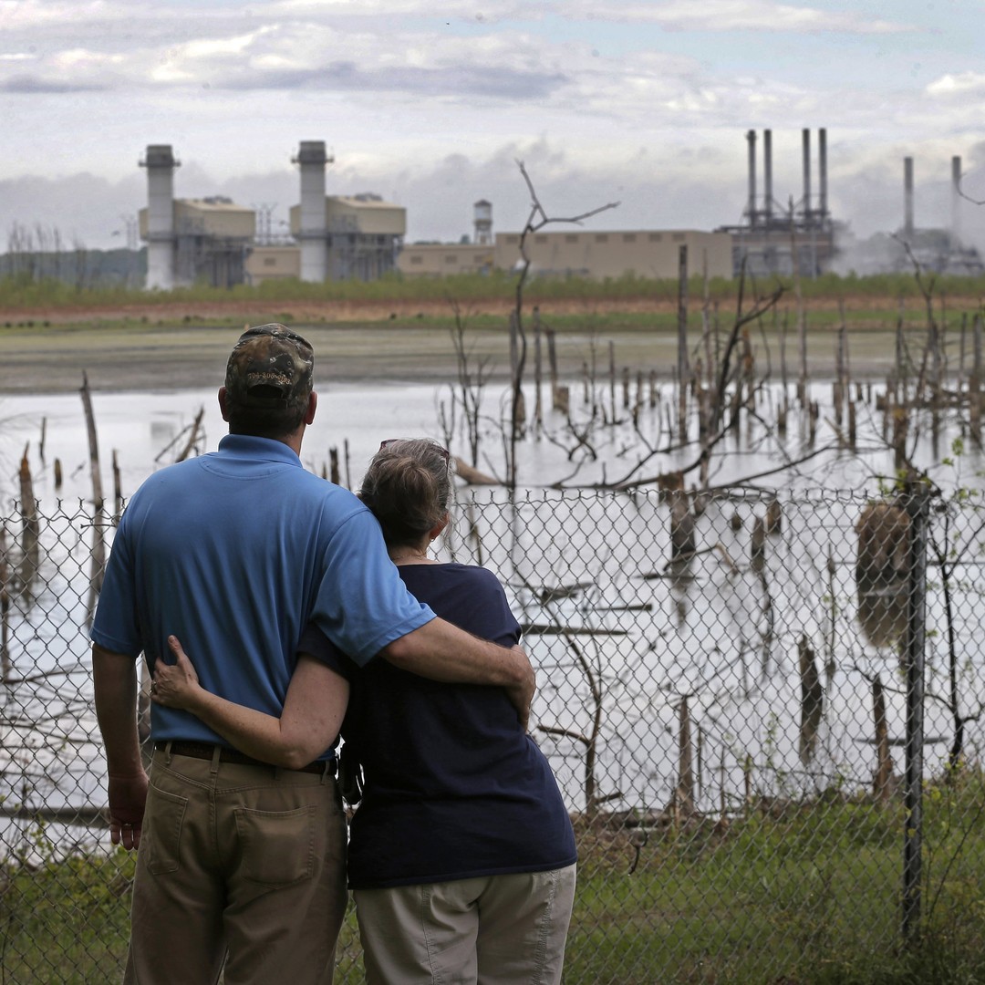 Clean water could be zapped out of power plant steam