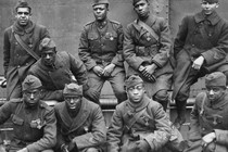 Black-and-white photo of soldiers of the 369th Battalion