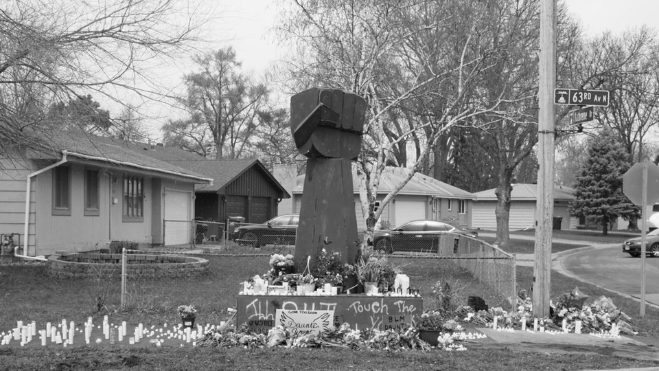 A memorial for Daunte Wright.