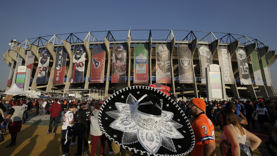 Oakland Raiders to play a game against Houston Texans in Mexico City - Los  Angeles Times