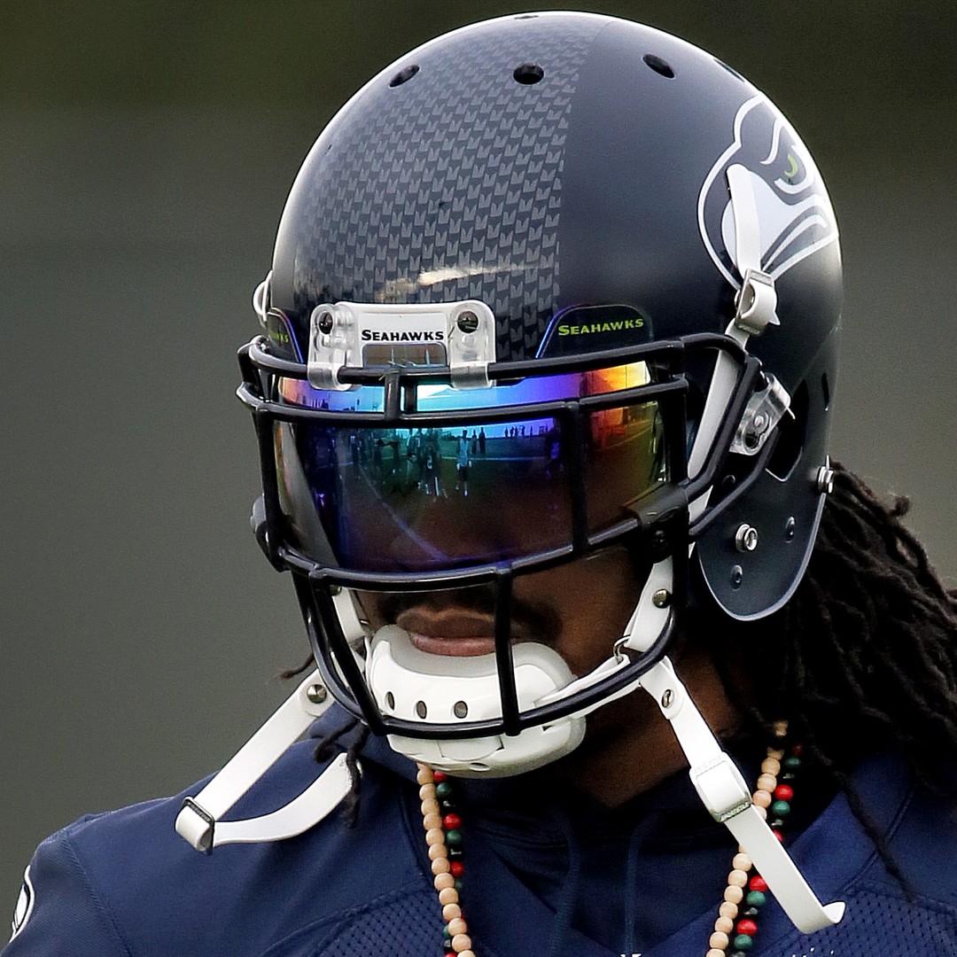 The Rest of the Country Loves Marshawn Lynch as Much as We Do - Seattle  magazine