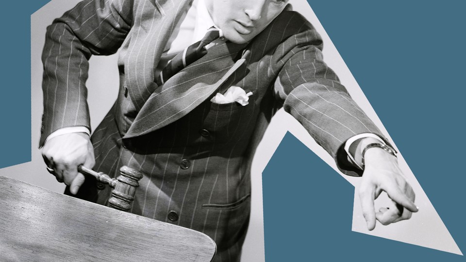 Picture of judge giving orders