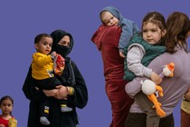 Images of Afghan refugees and Ukrainian refugees