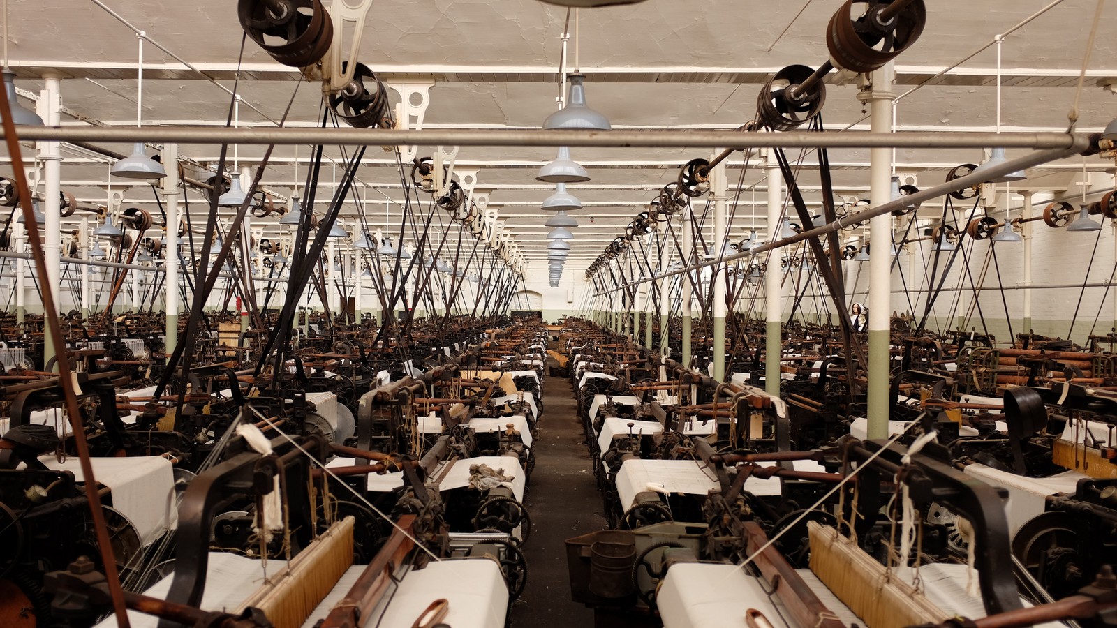 Machine Automation Is Replacing Human Workers - The Atlantic