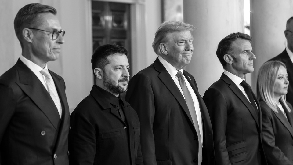 A photo with a row of world leaders, including Donald Trump and Volodymyr Zelensky