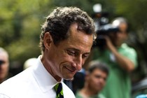 New York City Democratic mayoral candidate Anthony Weiner leaves a polling center after casting his vote during the primary election in New York September 10, 2013.