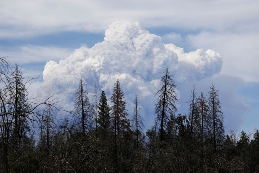 Photos of California’s Dixie Fire The Atlantic