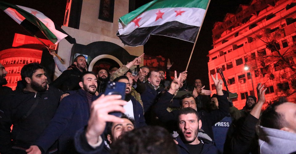 Photos: Syrians Celebrate the Fall of Assad (24 photos)